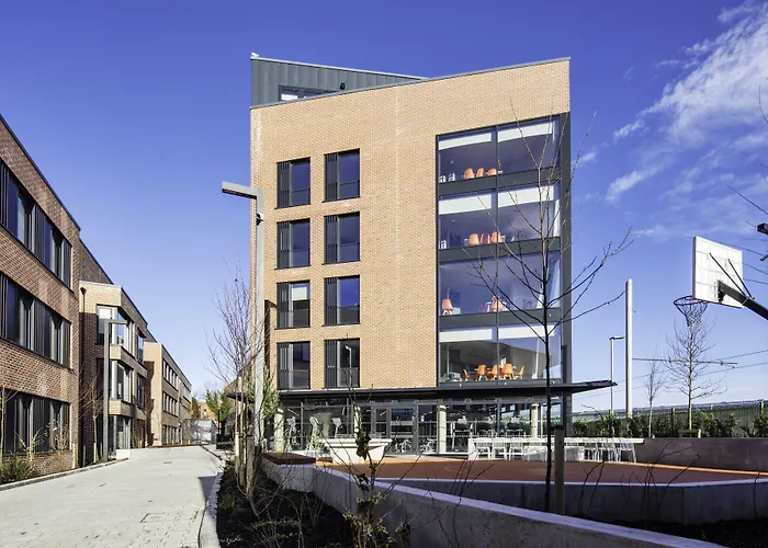 Aparthotel Highfield House